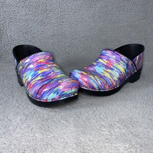 Dansko Women's SZ 40 (8.5)  Professional Clogs Shoes Multi Color